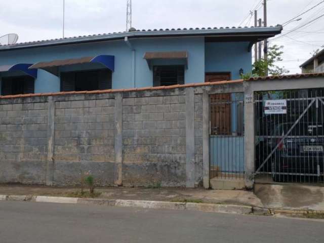 Casa a venda, 3 dormitórios , 1 vaga.