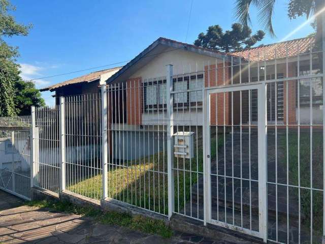 Casa com 4 quartos à venda na Rua Manajó, 301, Vila Assunção, Porto Alegre por R$ 1.200.000