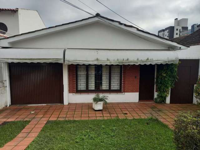 Casa com 4 quartos à venda na Rua Doutor Mário Totta, 1384, Tristeza, Porto Alegre por R$ 698.000