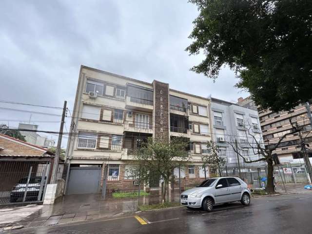 Apartamento com 3 quartos à venda na Rua Antenor Lemos, 115, Menino Deus, Porto Alegre por R$ 520.000