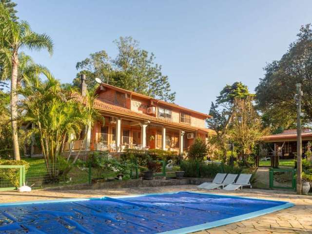 Casa com 6 quartos à venda na Estrada Afonso Lourenço Mariante, 1111, Belém Velho, Porto Alegre por R$ 2.100.000