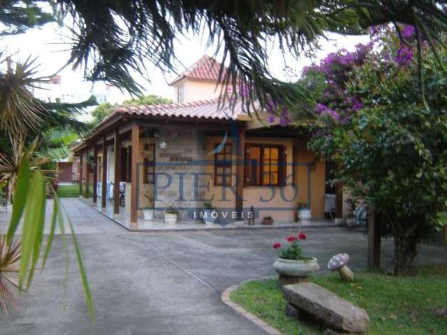 Casa com 2 quartos à venda na Praça Tamandaré, 565, Cristal, Porto Alegre por R$ 1.200.000