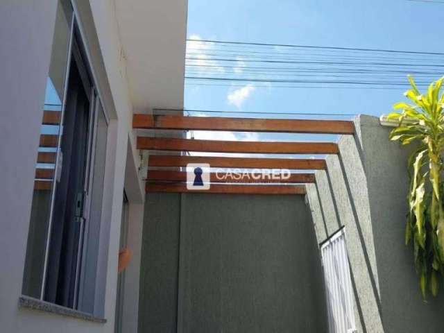 Casa com 3 dormitórios à venda, 200 m² por R$ 370.000,00 - Jardim Canaã - Varginha/MG