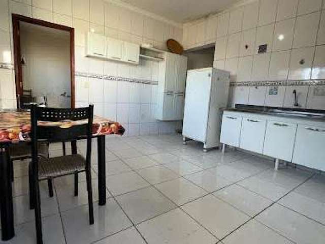 Casa com 3 dormitórios à venda, 180 m² por R$ 300.000,00 - Cidade Nova - Varginha/MG