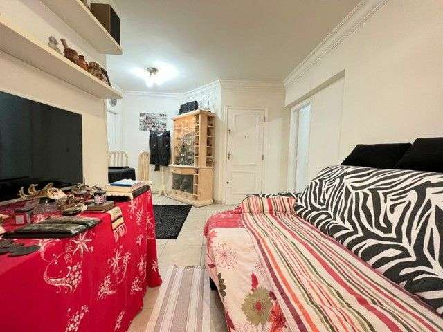 Apartamento à venda no Gonzaga em Santos