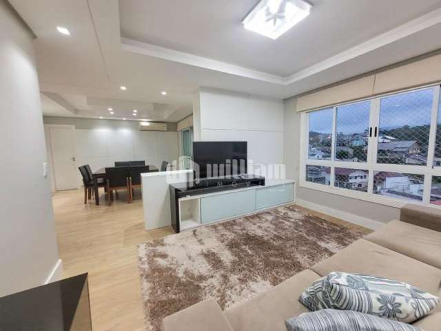 Apartamento com 3 quartos à venda no Centro I, Brusque , 174 m2 por R$ 1.390.000