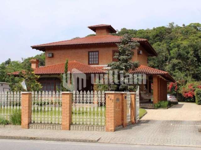 Casa com 3 quartos à venda no Centro, Guabiruba , 422 m2 por R$ 2.699.000