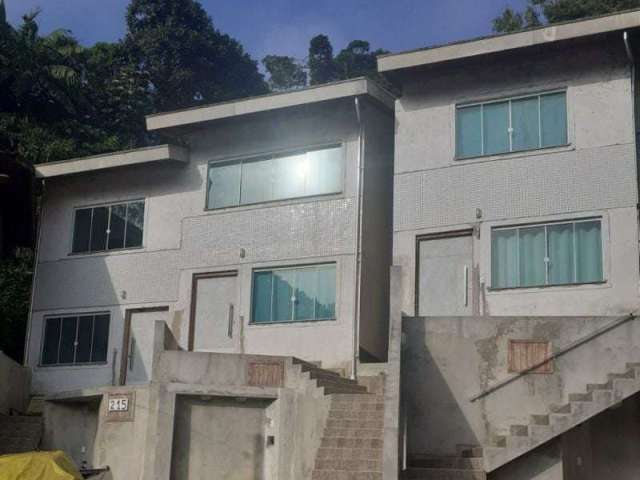 Casa com 2 quartos para alugar no Azambuja, Brusque , 120 m2 por R$ 2.500