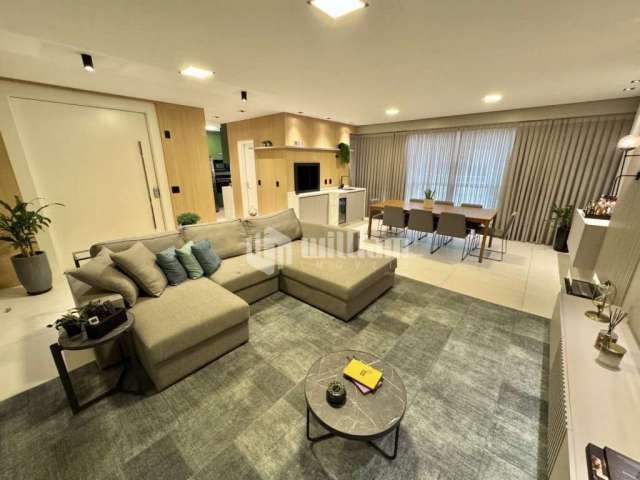 Apartamento com 4 quartos à venda no Centro I, Brusque , 180 m2 por R$ 2.250.000