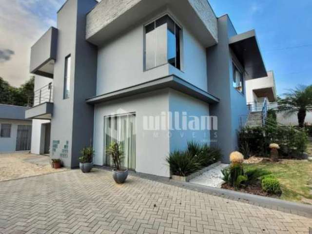 Casa com 3 quartos à venda no Souza Cruz, Brusque , 290 m2 por R$ 1.750.000