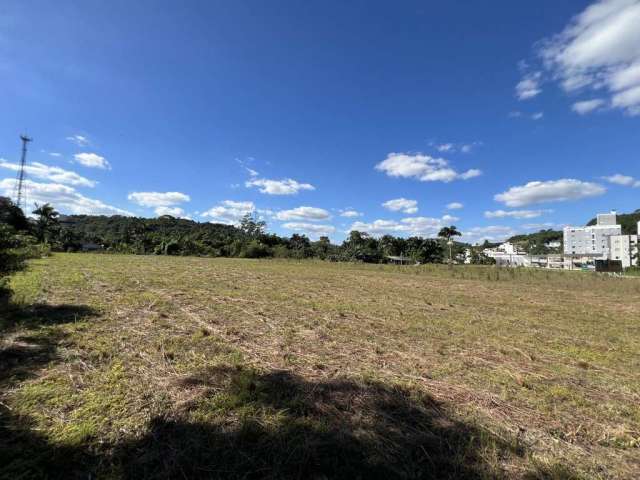 Terreno à venda no Centro, Guabiruba  por R$ 3.200.000