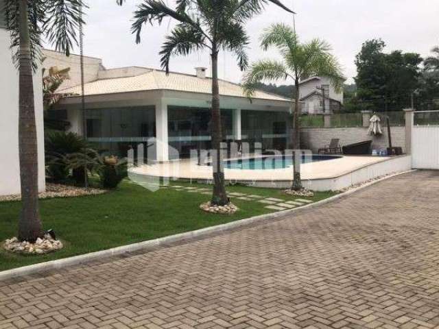 Casa com 4 quartos à venda no Paquetá, Brusque  por R$ 7.900.000