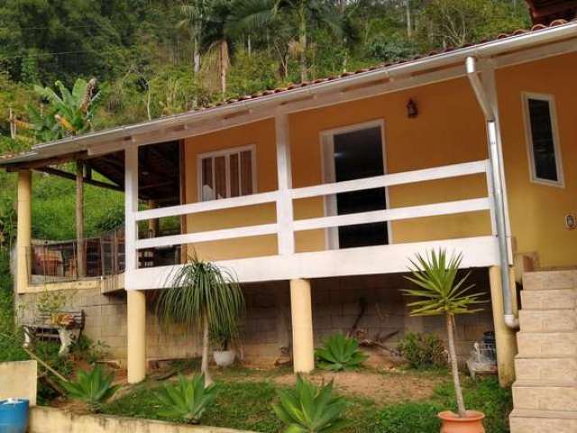 Casa com 3 quartos à venda no Azambuja, Brusque  por R$ 399.000