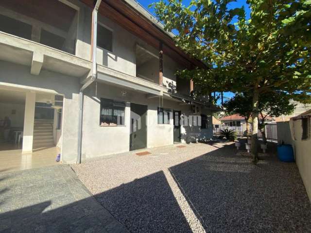 Casa com 7 quartos à venda no Limoeiro, Brusque , 350 m2 por R$ 950.000