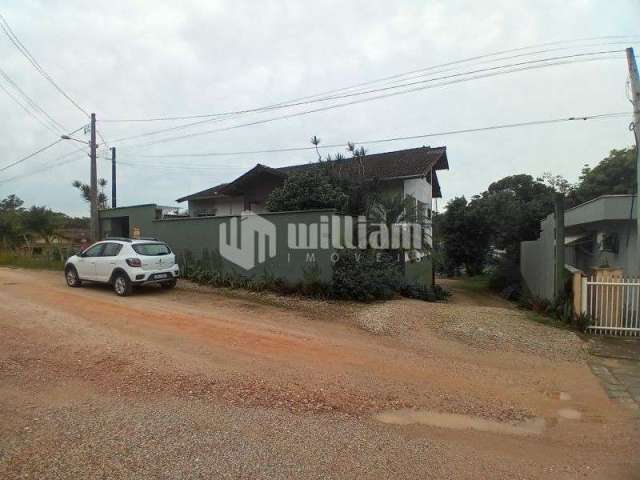 Casa com 3 quartos à venda no Dom Joaquim, Brusque , 217 m2 por R$ 960.000