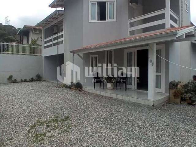 Casa com 4 quartos à venda no Dom Joaquim, Brusque , 220 m2 por R$ 950.000