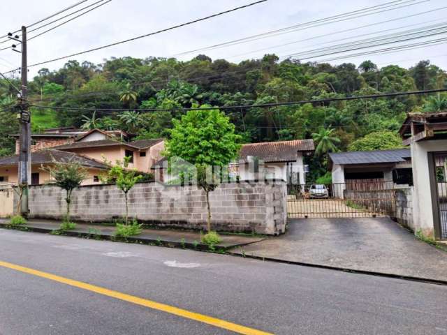 Casa com 3 quartos à venda no São Pedro, Brusque , 96 m2 por R$ 950.000