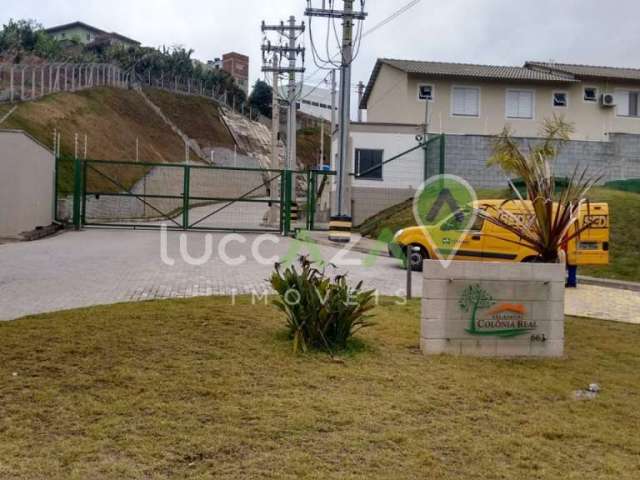 Casa em Condomínio à Venda em Jacareí-SP, Jardim Colônia: 2 Quartos, 2 Suítes, 1 Sala, 3 Banheiros, 1 Vaga de Garagem - 58m².