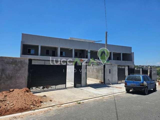 Aluguel de Casa com 2 Quartos no Jardim Sant'anna do Pedregulho, Jacareí-SP: 60m², 1 Sala, 1 Banheiro e 2 Vagas na Garagem!