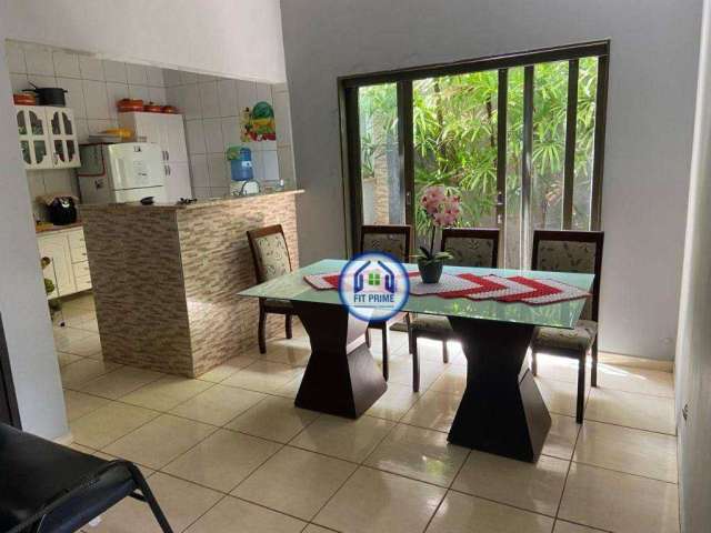 Casa com 3 dormitórios à venda, 120 m² por R$ 300.000 - Jardim das Oliveiras - São José do Rio Preto/SP