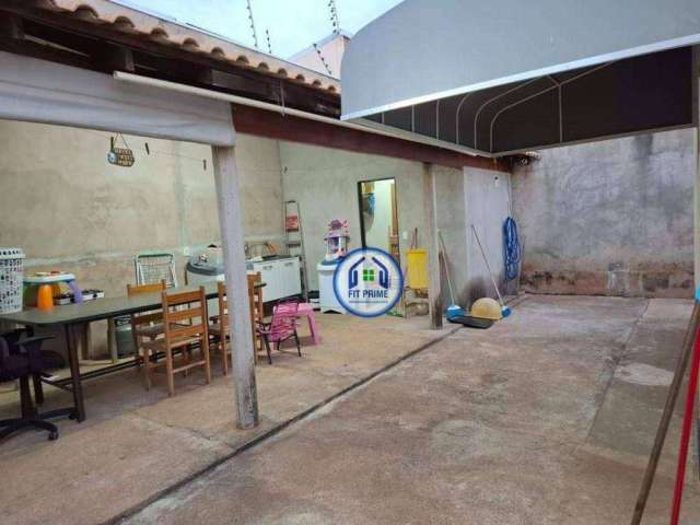 Casa com 2 dormitórios à venda, 100 m² por R$ 240.000 - Fraternidade - São José do Rio Preto/São Paulo