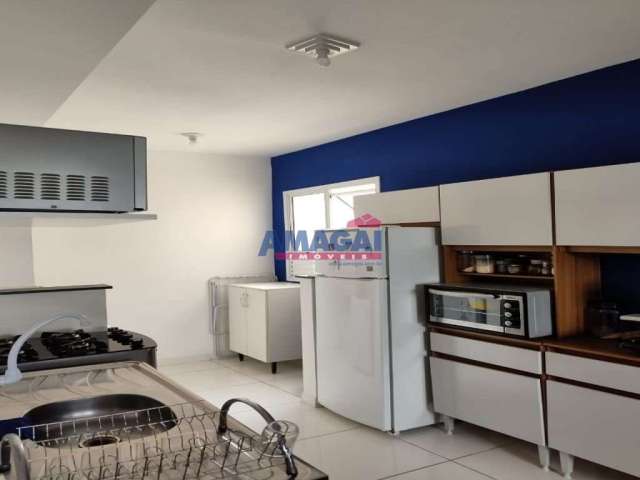 Apartamento com 2 quartos à venda no Loteamento Jardim Sol Nascente, Jacareí  por R$ 215.000