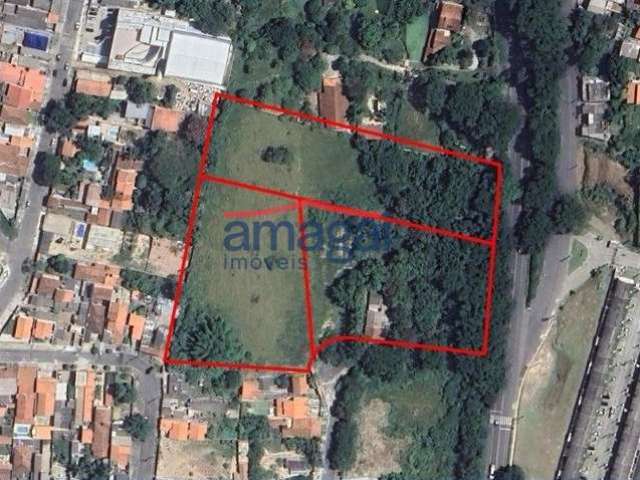 Terreno à venda no Jardim Colônia, Jacareí  por R$ 2.130.000