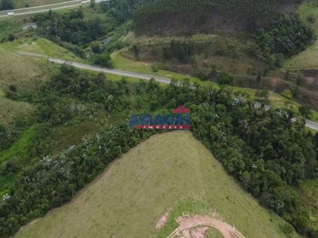 Fazenda à venda no Chácaras Reunidas Igarapés, Jacareí  por R$ 8.400.000