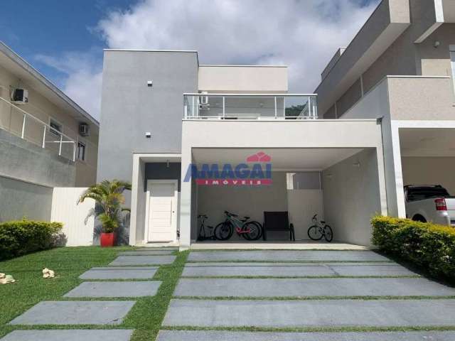 Casa em condomínio fechado com 4 quartos à venda no Parque Califórnia, Jacareí  por R$ 1.240.000