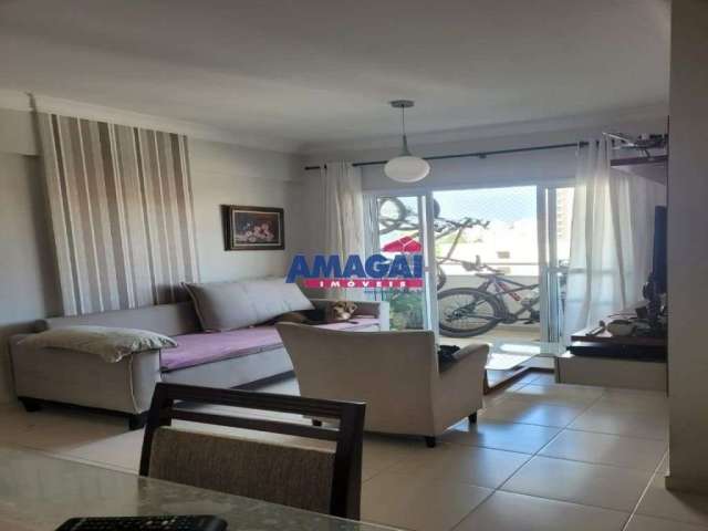 Apartamento com 3 quartos à venda no Jardim Pereira do Amparo, Jacareí  por R$ 530.000