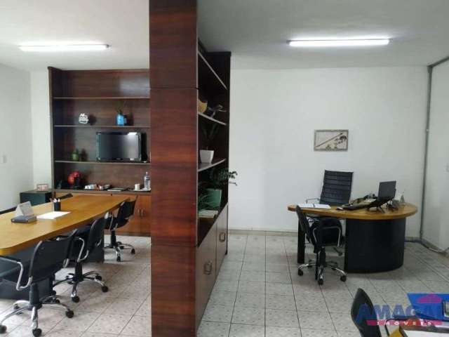 Sala comercial para alugar no Centro, Jacareí  por R$ 1.500