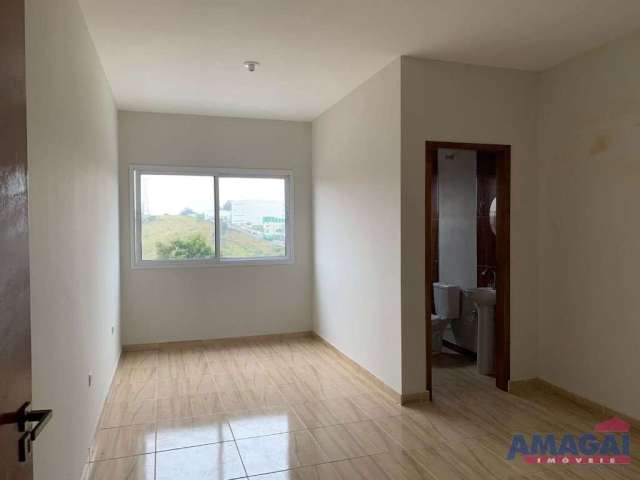 Sala comercial para alugar no Residencial Santa Paula, Jacareí  por R$ 750