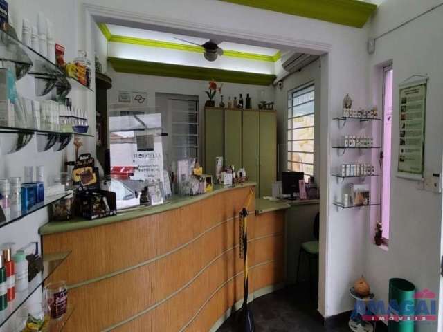 Sala comercial à venda no Centro, Jacareí  por R$ 450.000