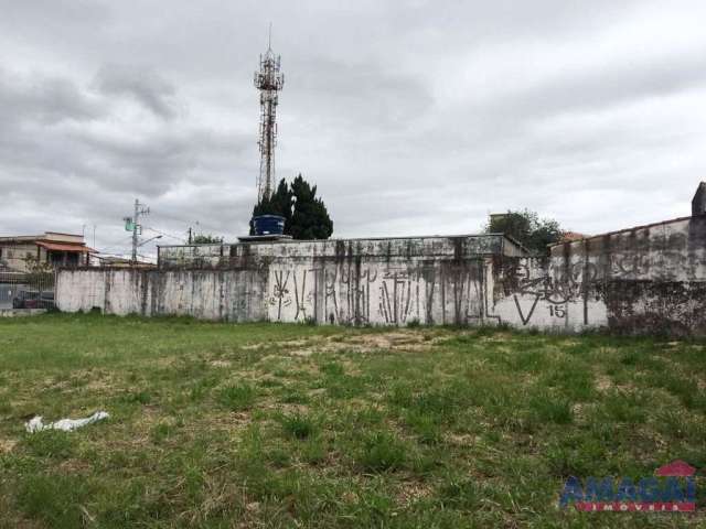 Terreno à venda no Centro, Jacareí  por R$ 1.100.000