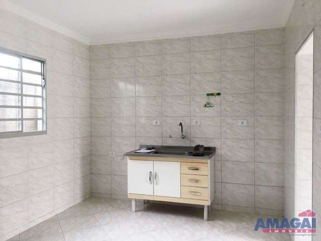 Casa com 2 quartos à venda no Jardim Didinha, Jacareí  por R$ 400.000