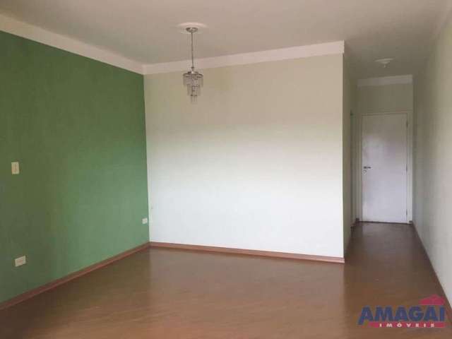 Apartamento com 3 quartos à venda no Jardim Califórnia, Jacareí  por R$ 400.000