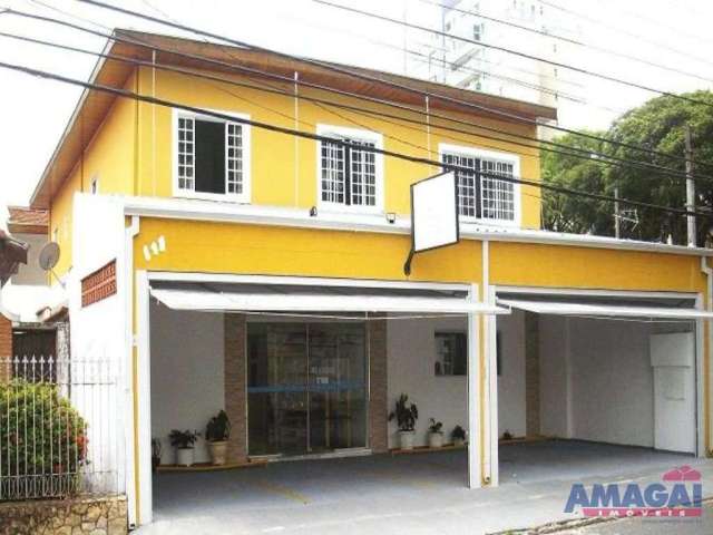 Casa com 7 quartos à venda na Vila Betânia, São José dos Campos  por R$ 3.000.000