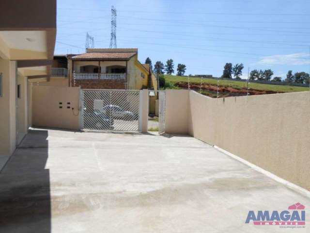 Casa com 2 quartos à venda na Vila Formosa, Jacareí  por R$ 213.000