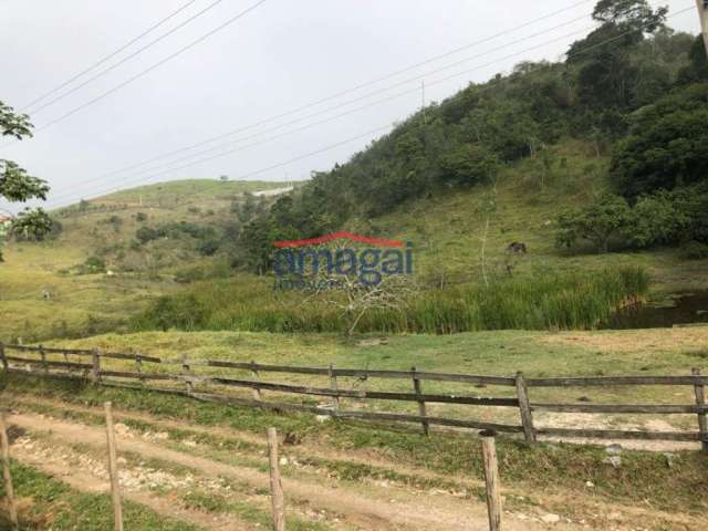 Terreno à venda na Zona Rural, Guararema  por R$ 265.000