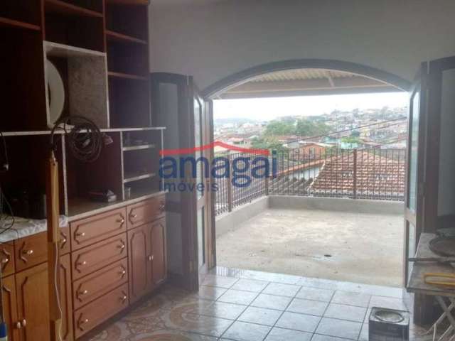 Casa com 2 quartos à venda no Jardim Bela Vista, Jacareí  por R$ 300.000