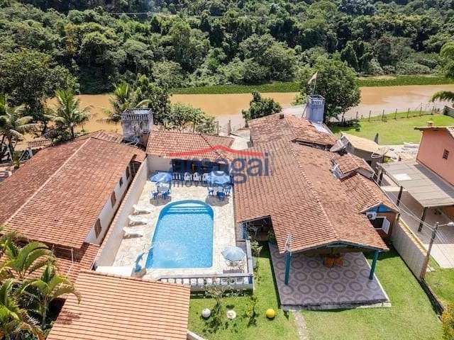 Chácara / sítio com 3 quartos à venda no São Silvestre, Jacareí  por R$ 900.000