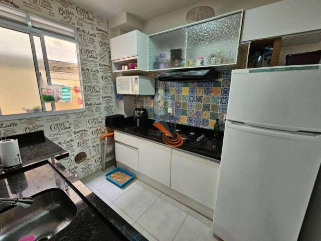 Apartamento com 2 dormitórios à venda, 52 m² por R$ 265.000,00 - Serraria - São José/SC