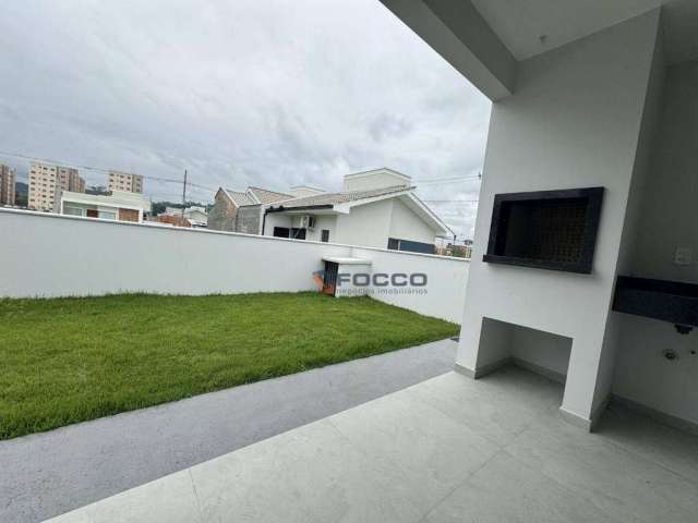 Casa com 3 dormitórios à venda, 78 m² por R$ 595.000,00 - Caminho Novo - Palhoça/SC