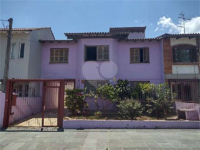 Casa com 4 quartos à venda em Sarandi - RS