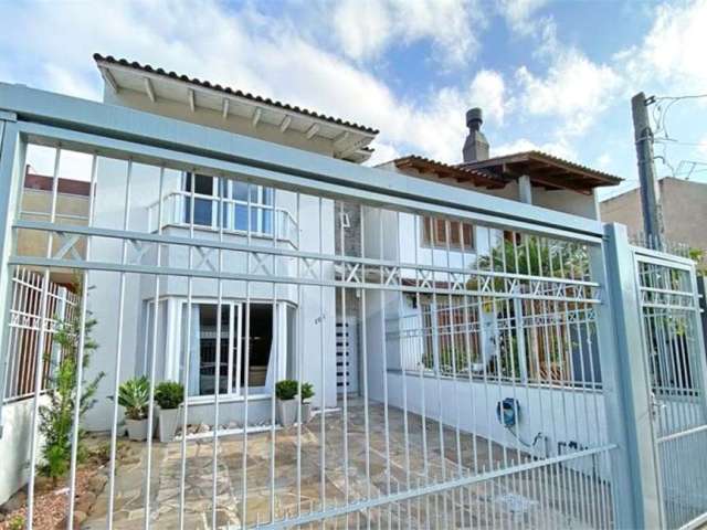 Casa com 3 quartos à venda em Hípica - RS