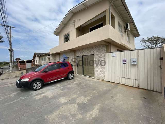 Casa à venda no bairro Vila Nova - Imbituba/SC