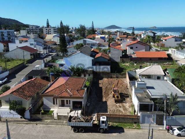 Terreno à venda no bairro Vila Nova - Imbituba/SC