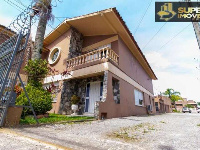 Casa com 8 quartos à venda no Três Vendas, Pelotas , 7500 m2 por R$ 1.900.000