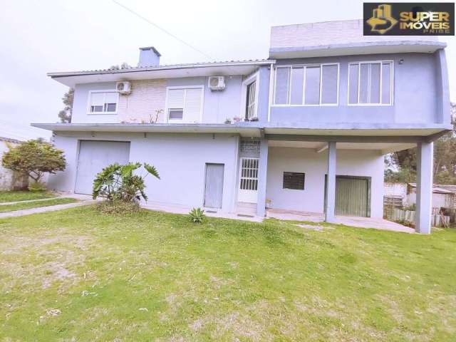 Casa com 2 quartos à venda no Três Vendas, Pelotas , 592 m2 por R$ 700.000