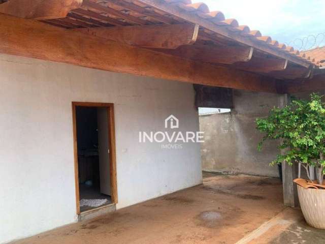 Casa com 3 dormitórios à venda, 210 m² por R$ 550.000,00 - Residencial Beira Rio I - Itumbiara/GO